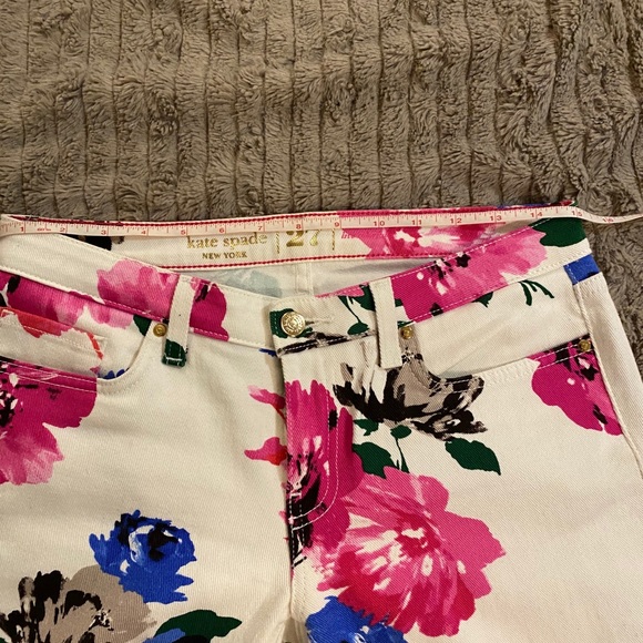 Kate spade white and floral jeans Capri - Picture 9 of 11